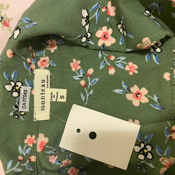 Floral Dress, Monteau - Picture 3 of 3